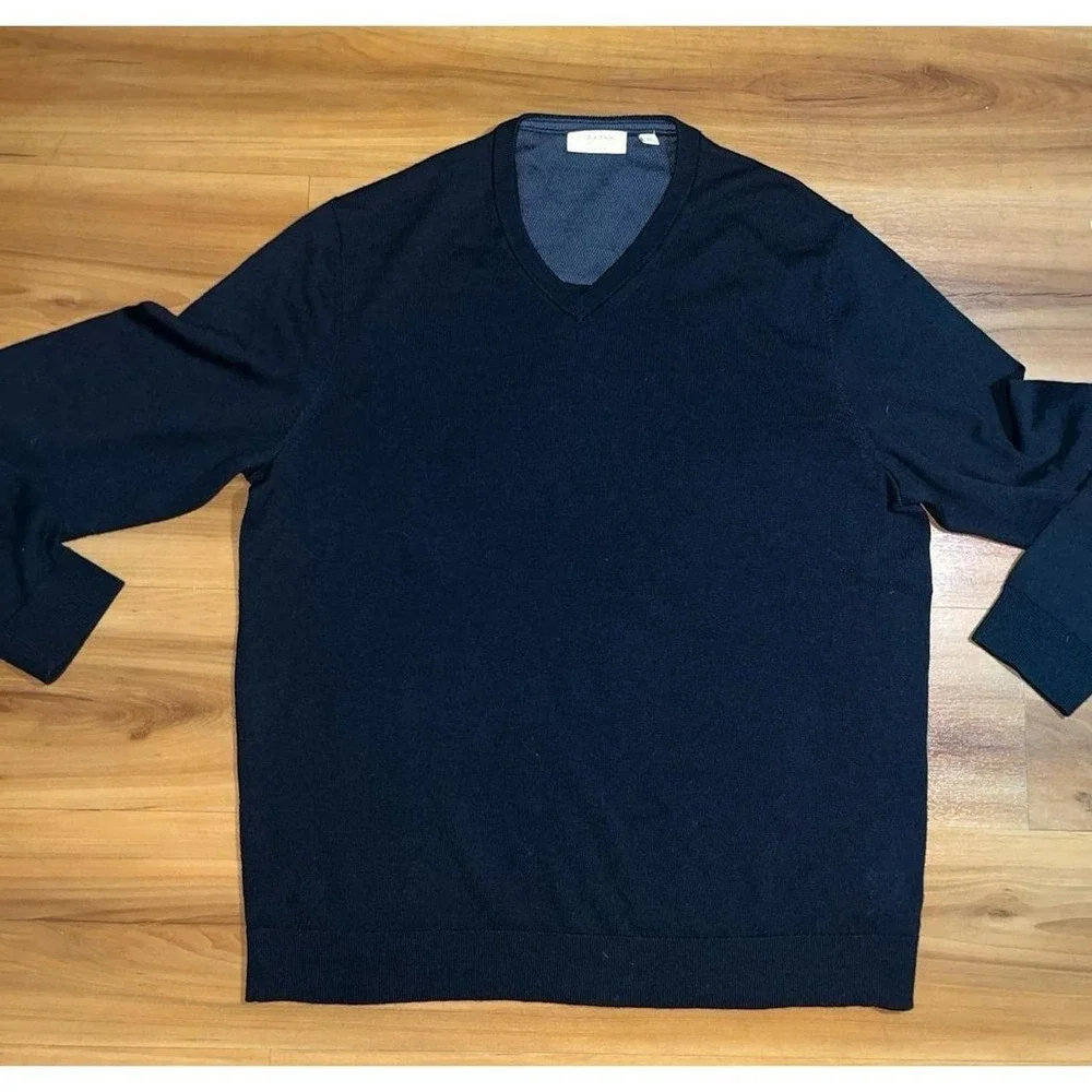 Mens Calvin Klein 100% Merino Wool V-Neck Lightweight Pullover Sweater